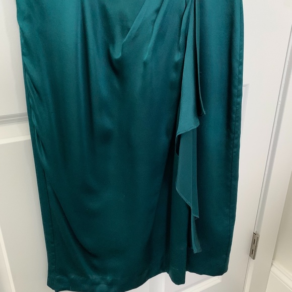 Banana Republic Emerald Green Silk Dress - Picture 3 of 5